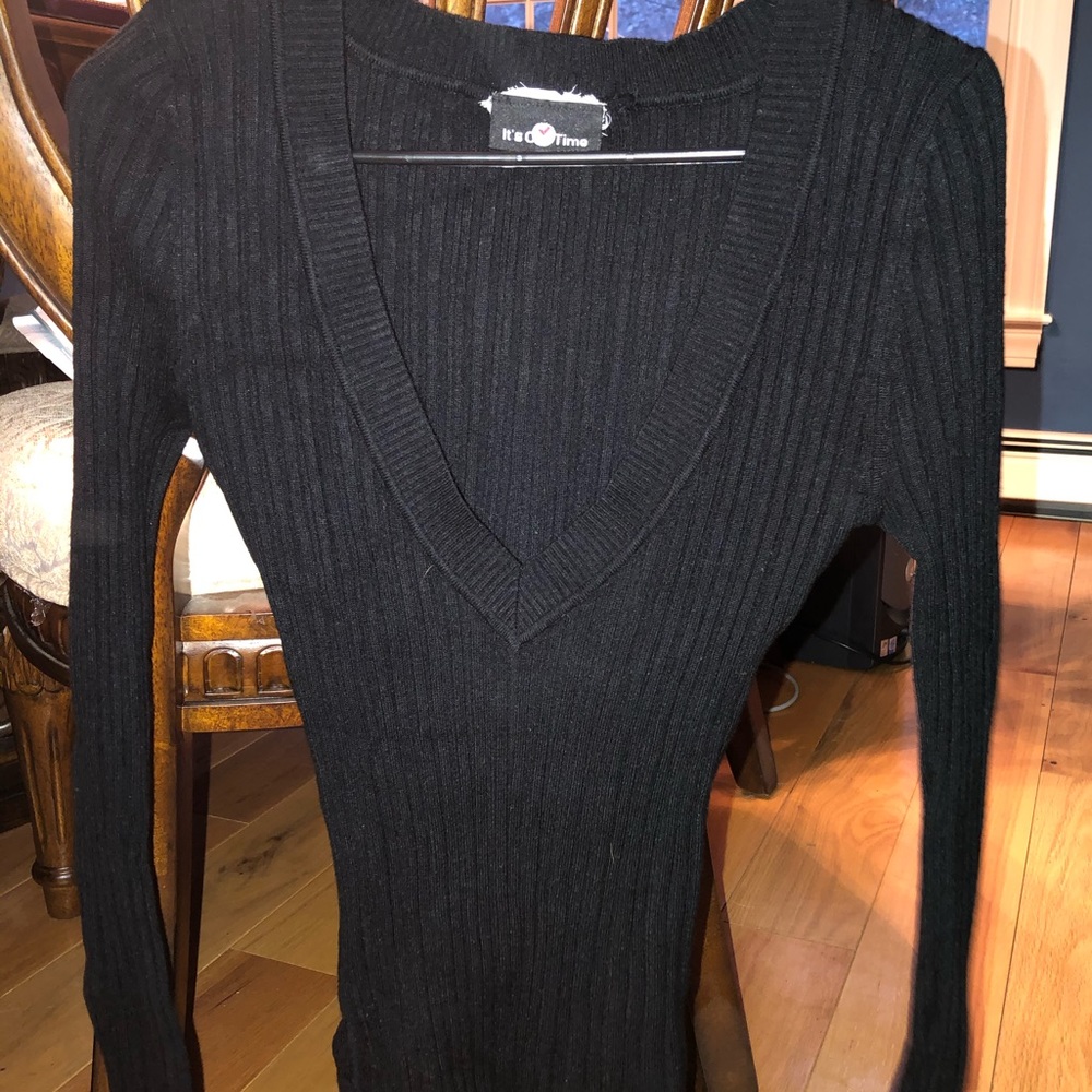 Black long sleeve sweater with v-neck. Brand: It Our Time. Size: Small